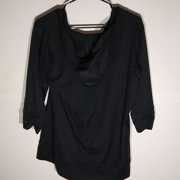 Under Armour black pullover hoodie. Size M. - Picture 5 of 8